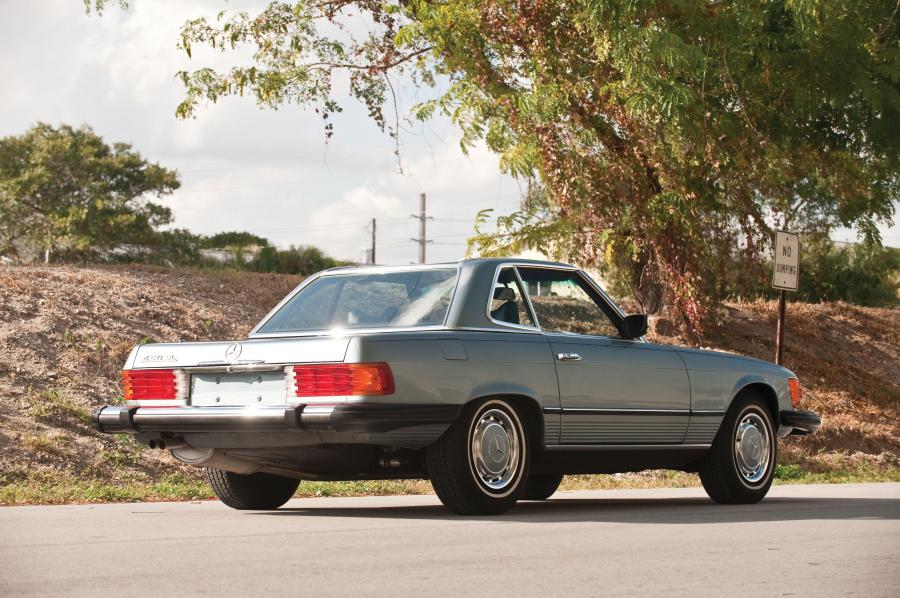  Mercedes-Benz 450 SL 1976 года  (фото 2 из 4)